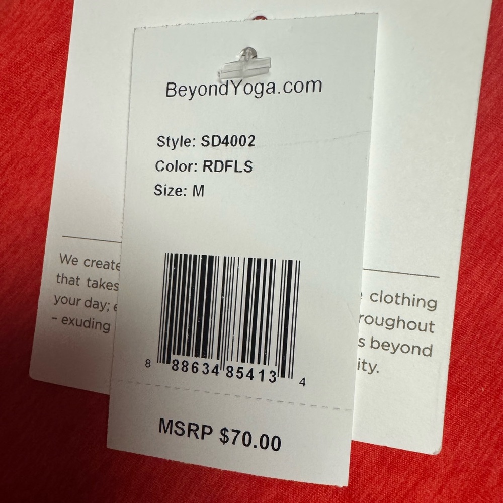 Beyond Yoga Spacedye Step Up Racerback Tank in Red Flower Scarlett NWT RT $70 - Picture 8 of 8